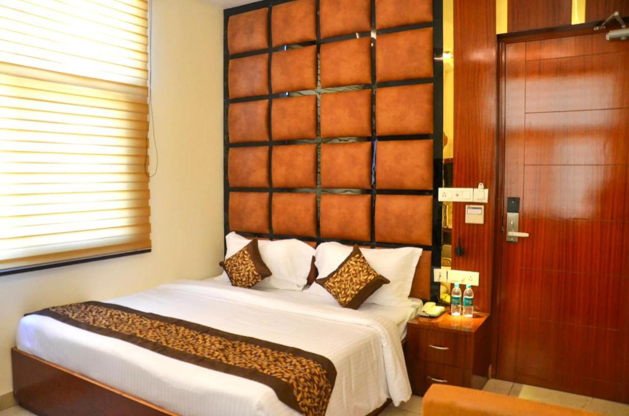 Fabhotel Roselle Inn Lucknow Bagian luar foto